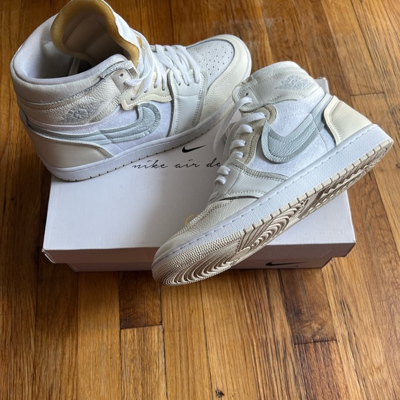 Air Jordan 1 High MM - Picture 2 of 6